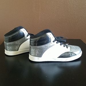 Gia Mia Flash Hi-Top Sneaker: GS4